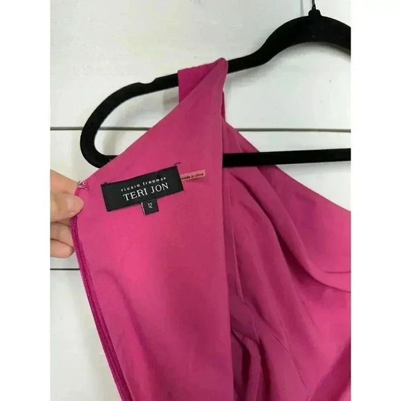 Ricki Freeman Terri Jon 12 (XL) Pink‎ & Red One Shoulder Ruffle Above Knee Dress - Picture 4 of 8